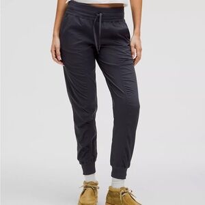New Lululemon Dance Studio Mid-Rise Jogger Full Length Black 4